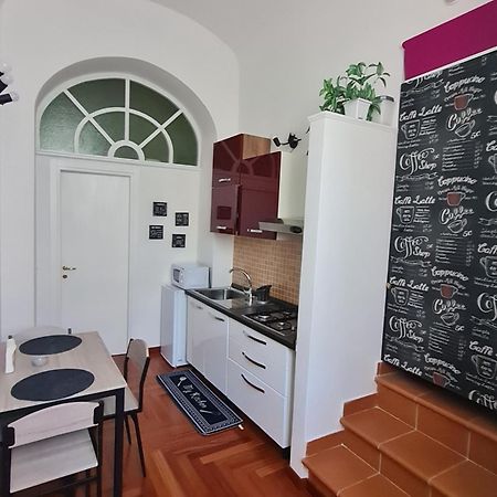 Casa Giulia LʼAquila Exterior foto